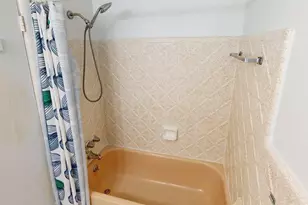 1225 Island Dr, Ann Arbor, MI 48105 - Photo 13