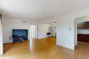 1225 Island Dr, Ann Arbor, MI 48105 - Photo 3