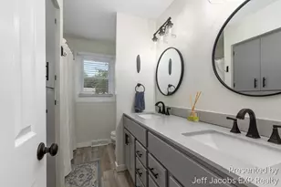 6339 Orchid Dr, Jenison, MI 49428 - Photo 15