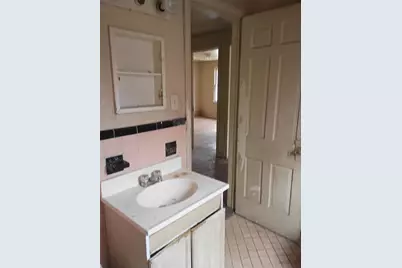 19525 Westphalia Street, Detroit, MI 48205 - Photo 15