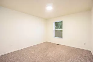 1312 Lafayette Ave, Kalamazoo, MI 49006 - Photo 17