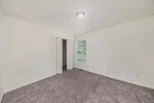 1312 Lafayette Ave, Kalamazoo, MI 49006 - Photo 11