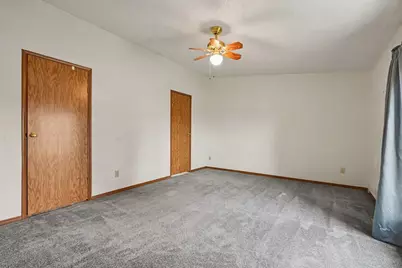 511 N Erie Street, Three Rivers, MI 49093 - Photo 9