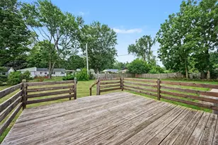 511 N Erie St, Three Rivers, MI 49093 - Photo 25