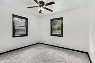 40 Oxford St, Battle Creek, MI 49017 - Photo 15