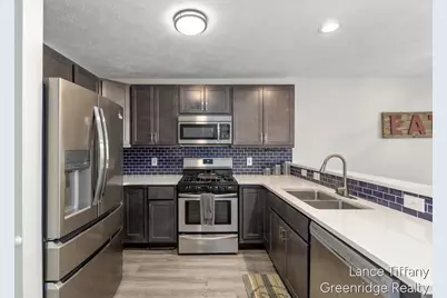 3745 Old Elm Drive SE #7, Kentwood, MI 49512 - Photo 9