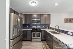 3745 Old Elm Dr SE, Kentwood, MI 49512 - Photo 9