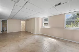 944 Lancashire Ct SE, Grand Rapids, MI 49508 - Photo 25