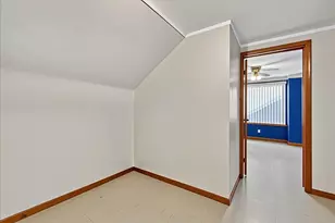 15640 Stricker Ave, Eastpointe, MI 48021 - Photo 15