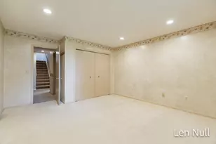 2742 Stonebluff Dr SW, Wyoming, MI 49519 - Photo 21