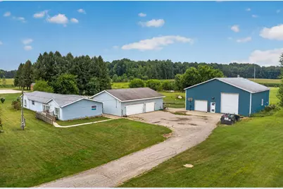 30083 M 62 W, Dowagiac, MI 49047 - Photo 1