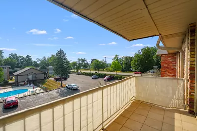 748 W Kilgore Road #303, Kalamazoo, MI 49008 - Photo 9