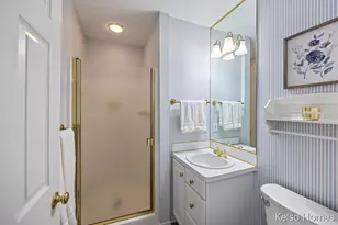 2122 S Cross Creek Dr SE, Grand Rapids, MI 49508 - Photo 13