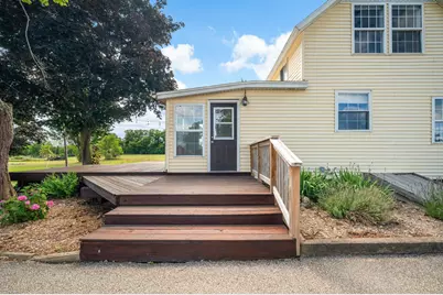 7760 E Empire Avenue, Benton Harbor, MI 49022 - Photo 9