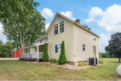 7760 E Empire Avenue, Benton Harbor, MI 49022 - Photo 7