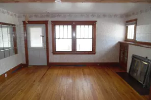 305 W High St, Jackson, MI 49203 - Photo 7