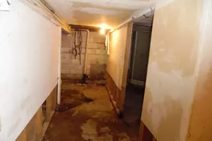 305 W High St, Jackson, MI 49203 - Photo 33