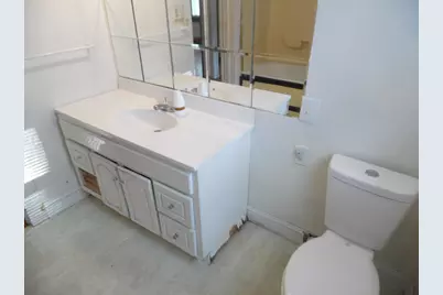 305 W High Street, Jackson, MI 49203 - Photo 19