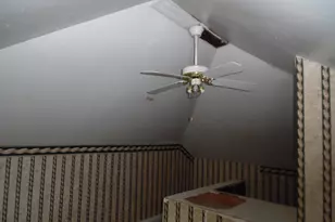 305 W High St, Jackson, MI 49203 - Photo 27