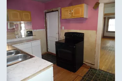 305 W High Street, Jackson, MI 49203 - Photo 13