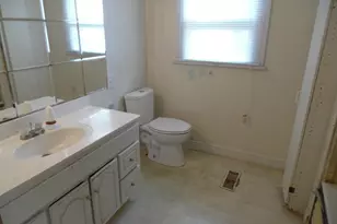 305 W High St, Jackson, MI 49203 - Photo 17