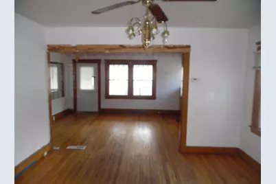 305 W High Street, Jackson, MI 49203 - Photo 9