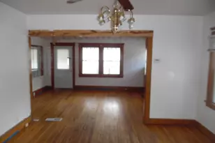 305 W High St, Jackson, MI 49203 - Photo 9