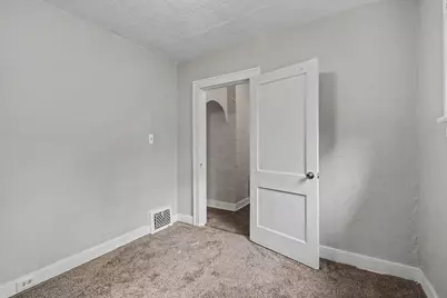 1156 Mc Alister Avenue, Benton Harbor, MI 49022 - Photo 13