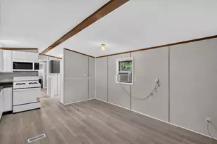 10597 Peachtree St, Plainwell, MI 49080 - Photo 5