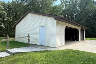 18760 28 Mile Rd, Albion, MI 49224 - Photo 15