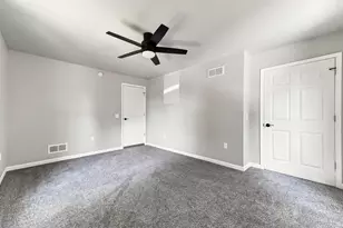 109 Michigan Ave, Hartford, MI 49057 - Photo 9