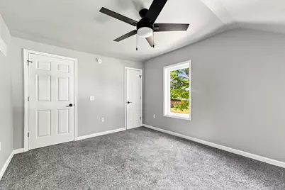 109 Michigan Avenue, Hartford, MI 49057 - Photo 11