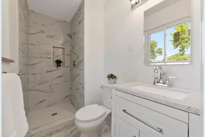 15241 Pearson Street, Oak Park, MI 48237 - Photo 29