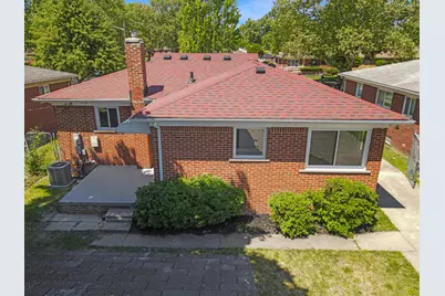 15241 Pearson Street, Oak Park, MI 48237 - Photo 3