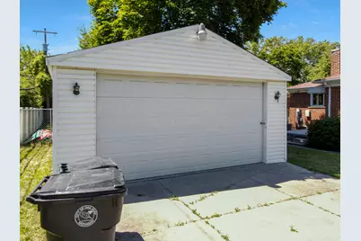 15241 Pearson Street, Oak Park, MI 48237 - Photo 7