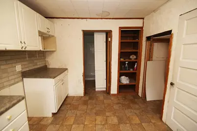 406 Spring Street, Three Rivers, MI 49093 - Photo 5