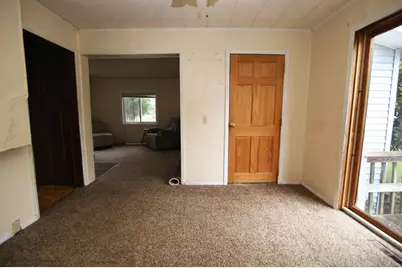 406 Spring Street, Three Rivers, MI 49093 - Photo 9