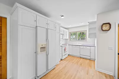 30906 Roycroft Street, Livonia, MI 48154 - Photo 7