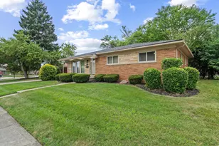 30906 Roycroft St, Livonia, MI 48154 - Photo 47