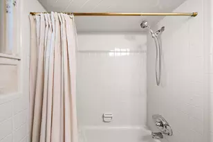 30906 Roycroft St, Livonia, MI 48154 - Photo 27