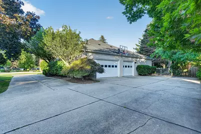 38921 Santa Barbara Street, Clinton Twp, MI 48036 - Photo 45