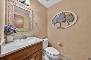 38921 Santa Barbara St, Clinton Twp, MI 48036 - Photo 21