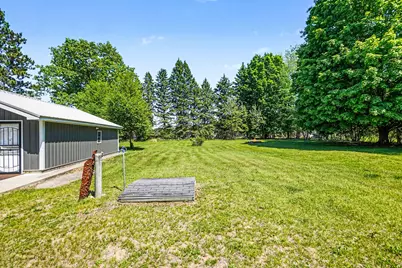 2811 S Sheridan Road, Stanton, MI 48888 - Photo 5