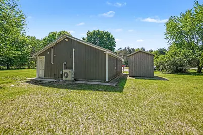 2811 S Sheridan Road, Stanton, MI 48888 - Photo 7