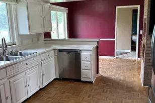3020 Leonard St NW, Grand Rapids, MI 49504 - Photo 11