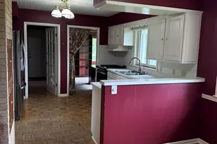 3020 Leonard St NW, Grand Rapids, MI 49504 - Photo 9