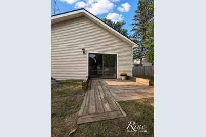 409 W Maple Street, Wayland, MI 49348 - Photo 9