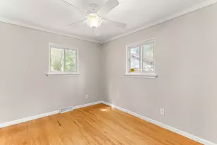 5841 N Walton St, Westland, MI 48185 - Photo 17