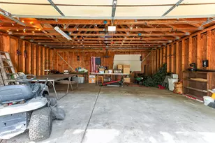 5841 N Walton St, Westland, MI 48185 - Photo 9