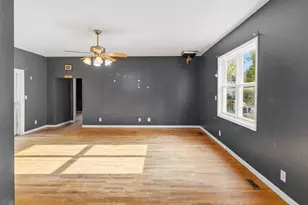 520 N Queen St, Nashville, MI 49073 - Photo 15